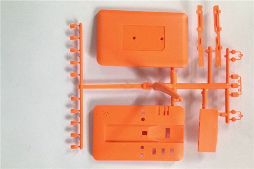 深圳塑膠模具加工公司為什么有招工難的問(wèn)題？